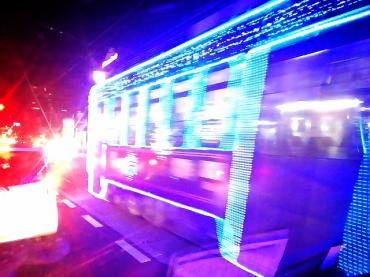 キラキラ電車(☆Д☆)ｷﾗﾘｰﾝ♪｜「メイク・ツルサキ」　（熊本県熊本市中央区の花キューピット加盟店 花屋）のブログ